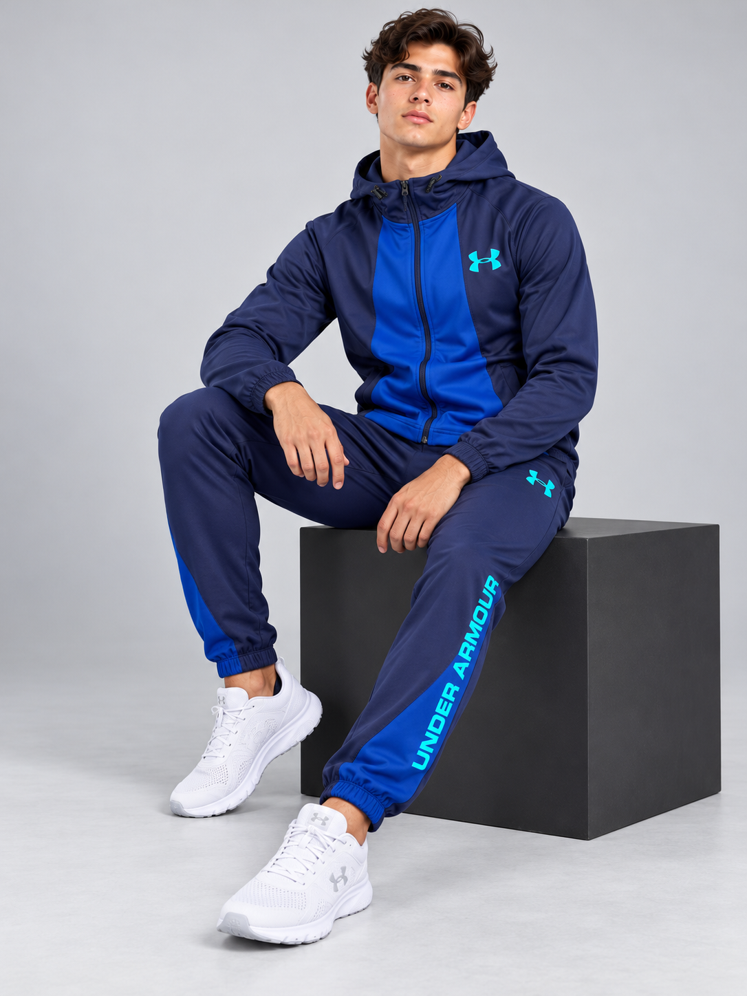 Chándal Under Armour — azul marino, azul y turquesa