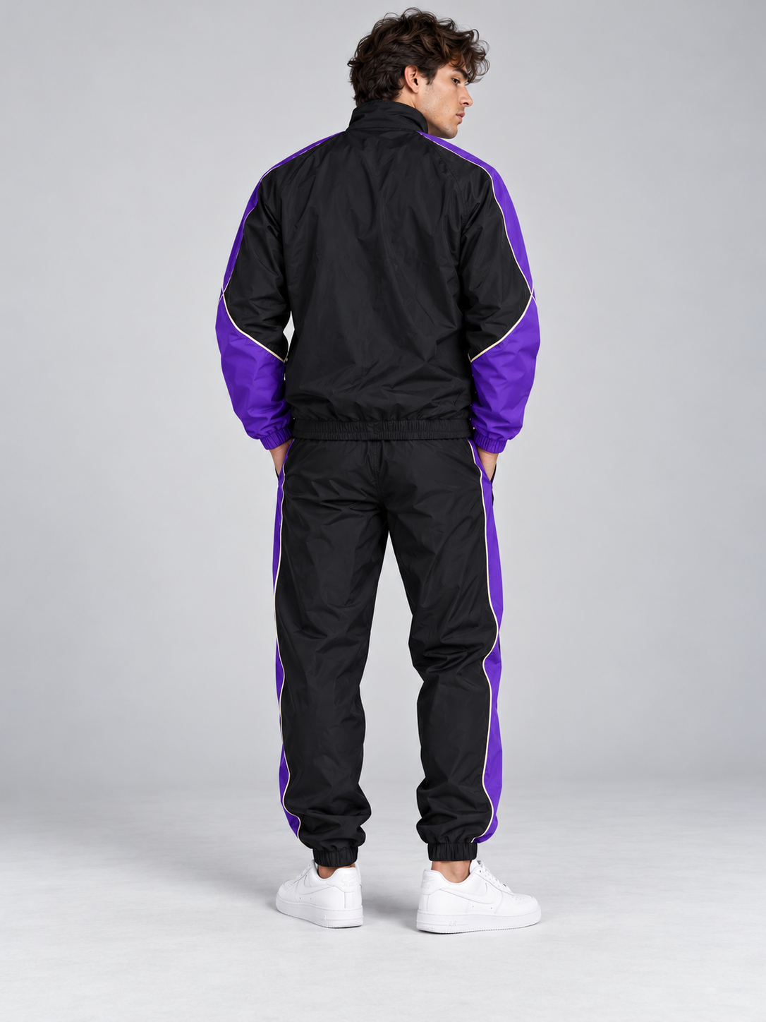 Chándal Nike — negro y morado