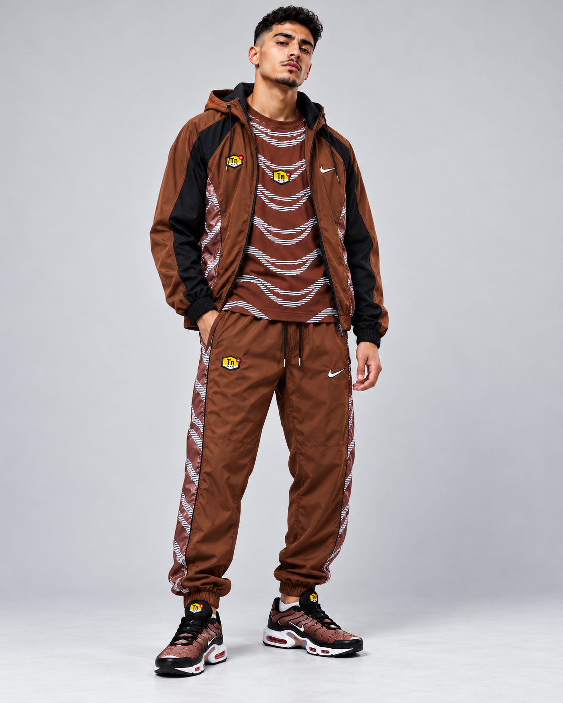 Conjunto Nike TN Air de 3 piezas — Marrón y Negro
