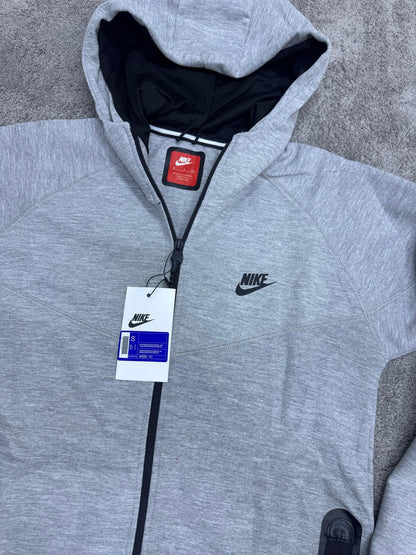 CHANDAL NIKE TECH