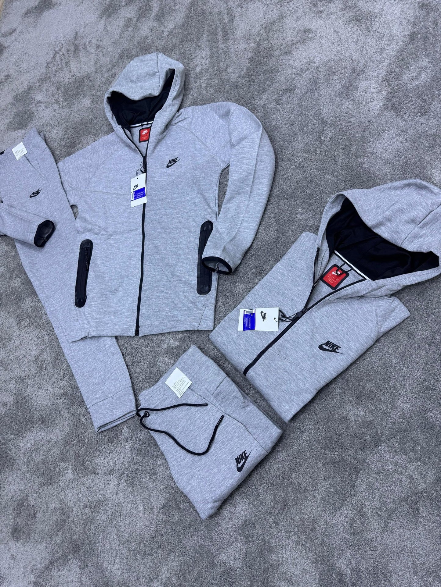 CHANDAL NIKE TECH