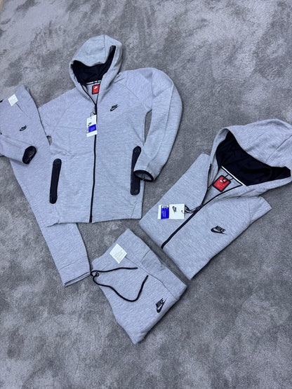 CHANDAL NIKE TECH